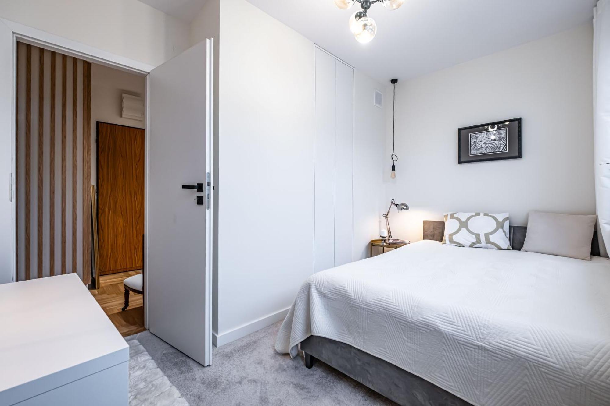 Luksusowy Apartament Blisko Centrum, Parking W Garazu Podziemnym Varsó Kültér fotó